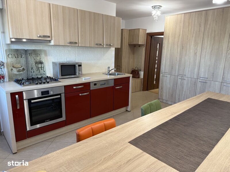 Rond Alaba Iulia, apartament 3 camere 79 mp.